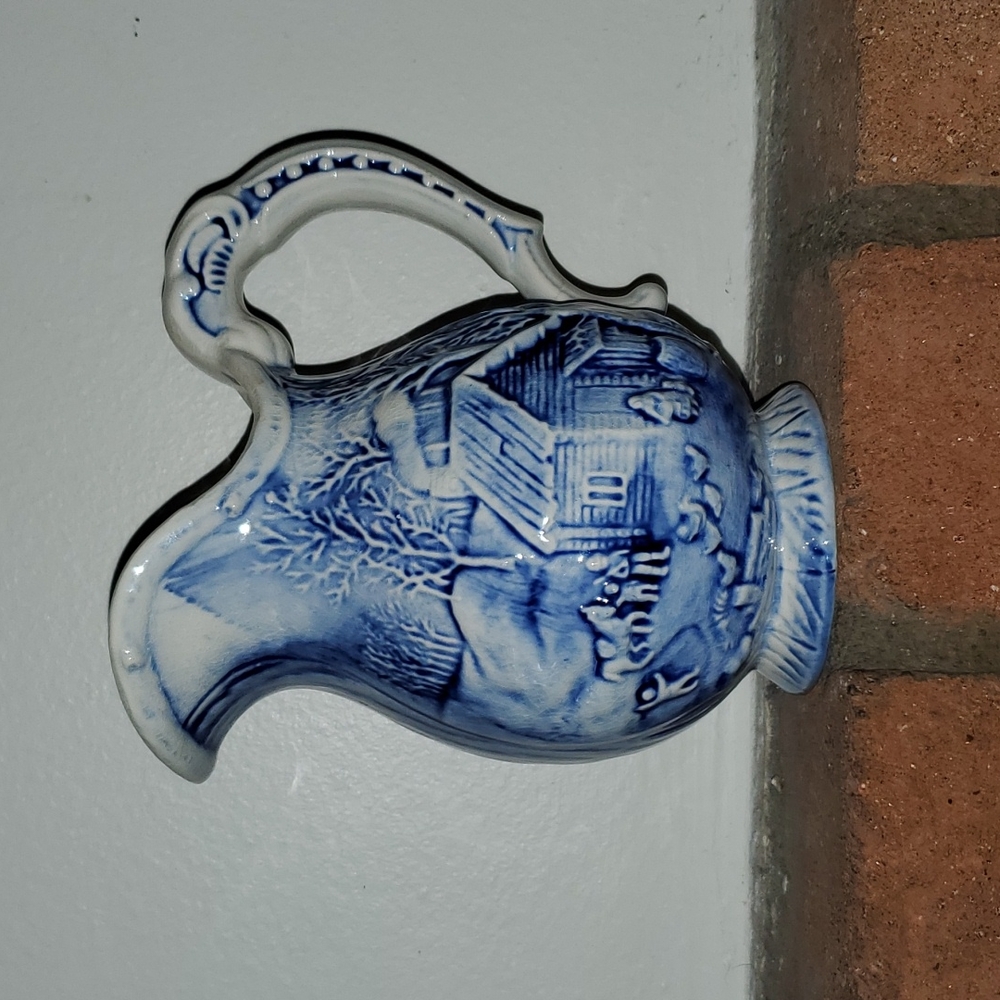Vintage Colonial Theme Pitcher